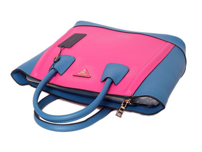 Prada Handle Bag blu / rosa in pelle rosso